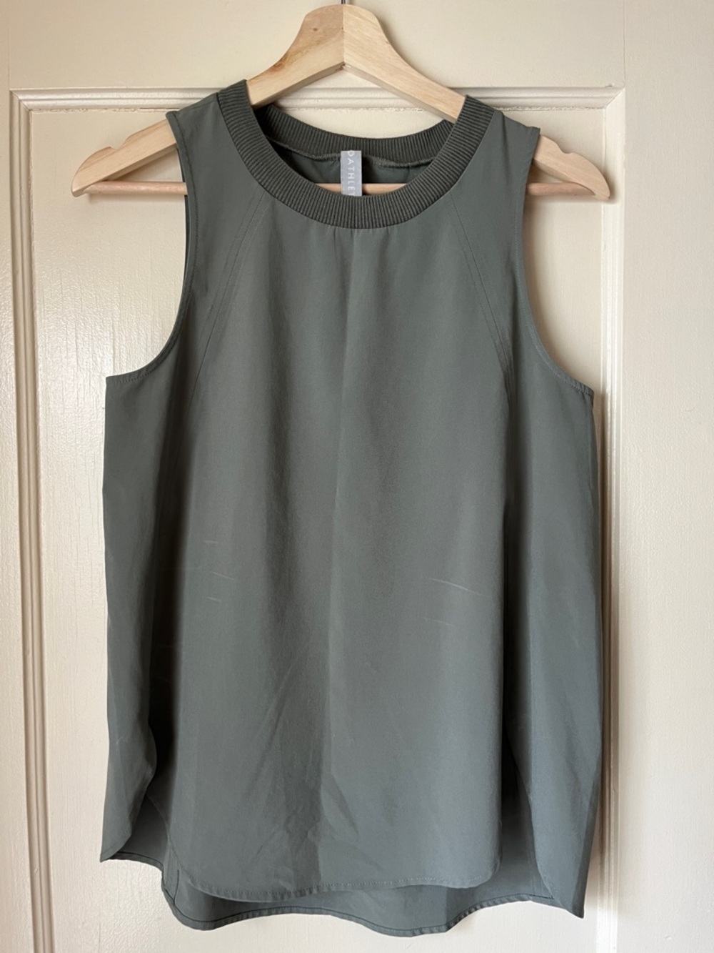 Athleta Olive Sleeveless Ribbed Crewneck Tank